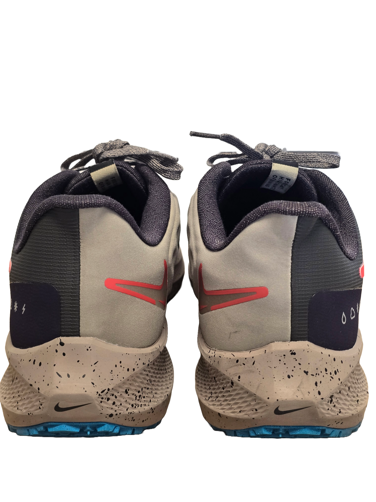 Nike Air Zoom Pegasus Shield Runners