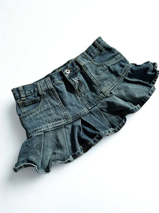 Vintage-Style Ruffle Denim Mini Skirt – Medium Wash