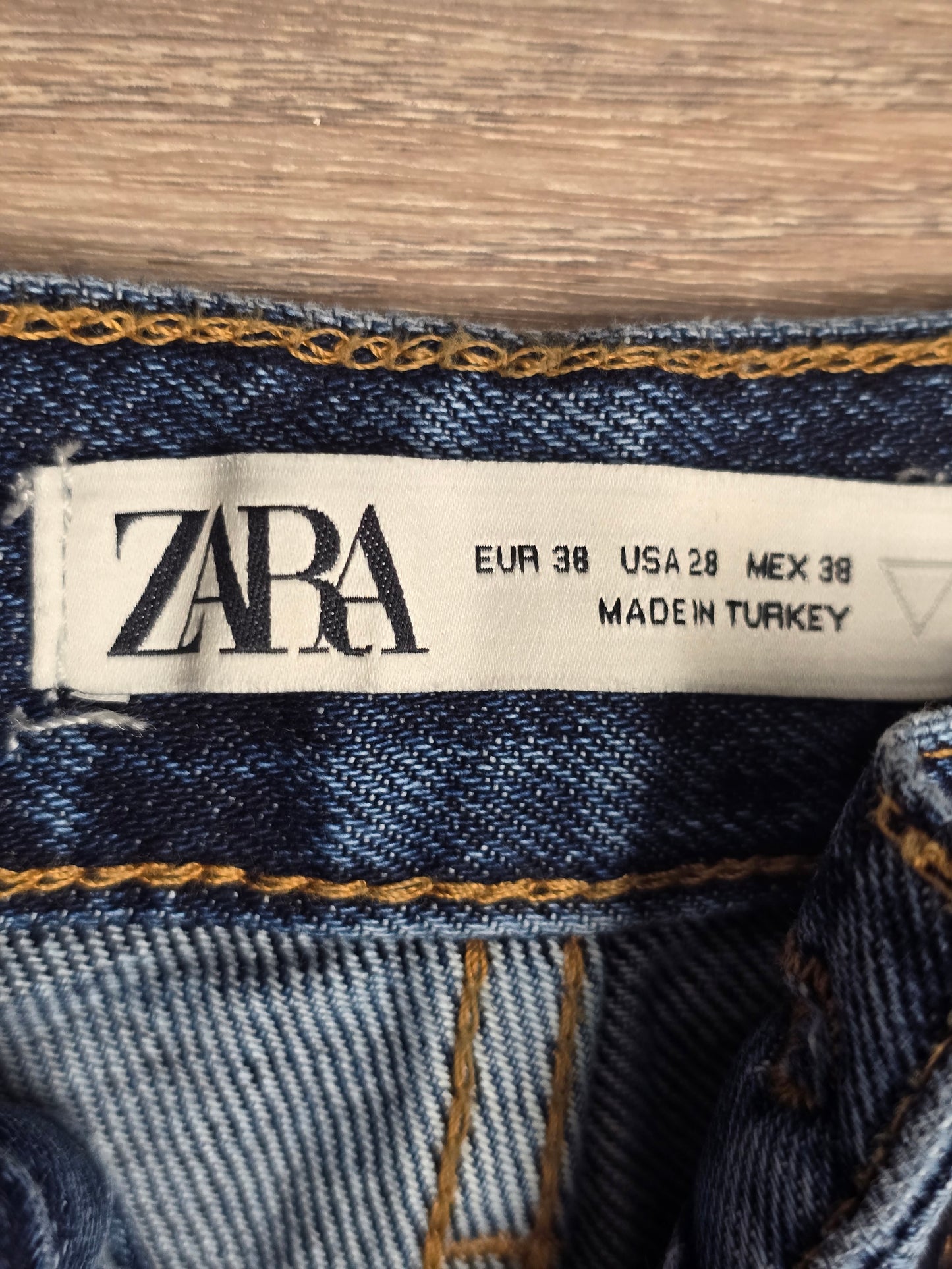 Zara Dark Wash Straight Jeans